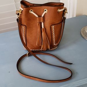 Jen & Co crossbody bag